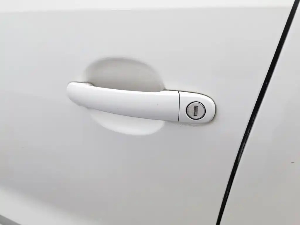 Volkswagen Polo — миниатюра 18
