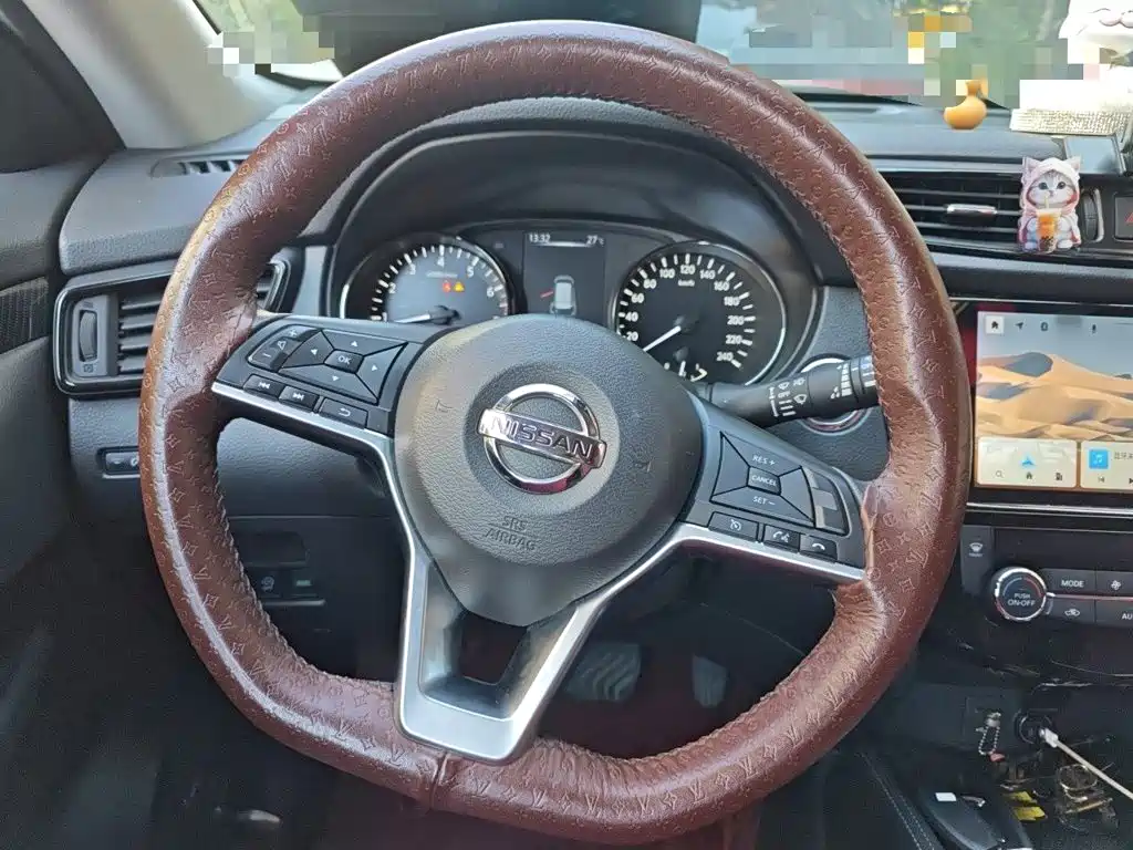 Nissan X-Trail — миниатюра 11