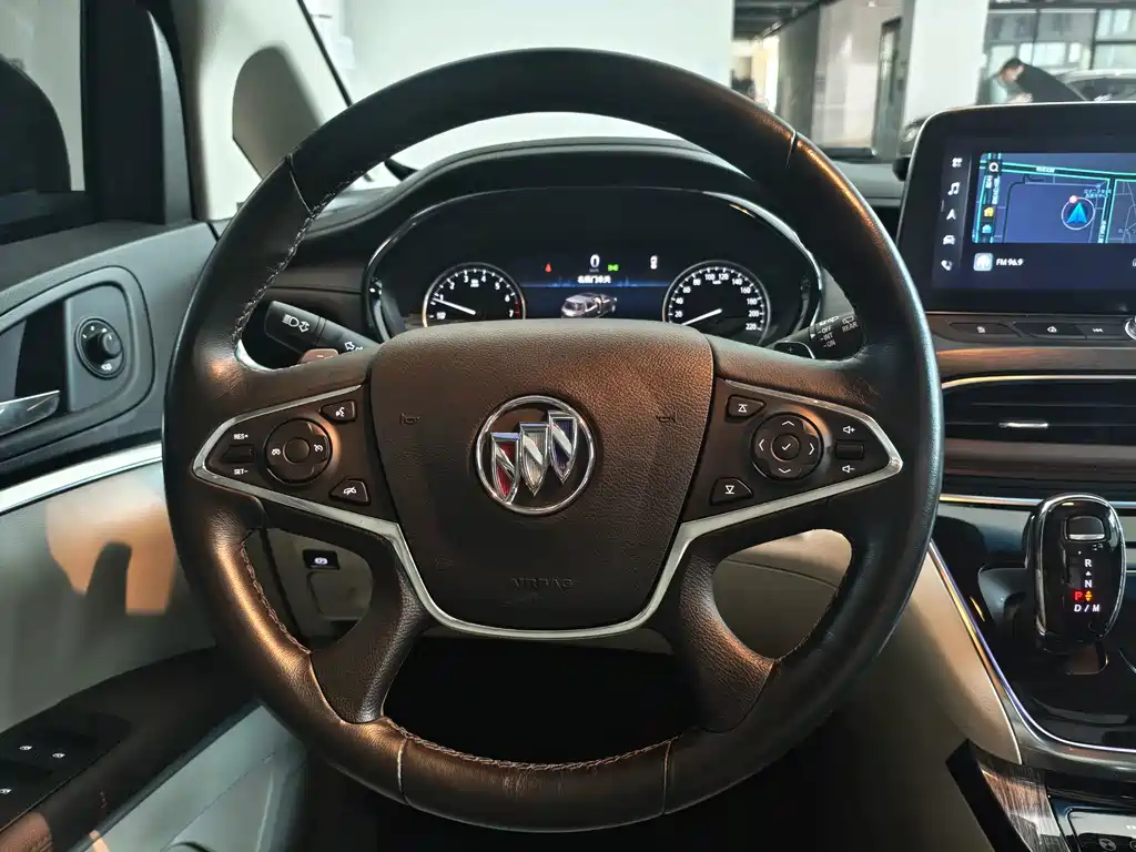 Buick GL8 — миниатюра 17
