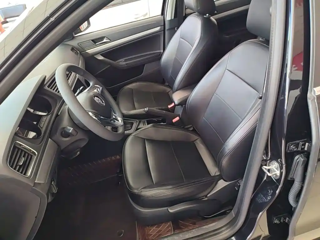 Volkswagen Lavida — миниатюра 15