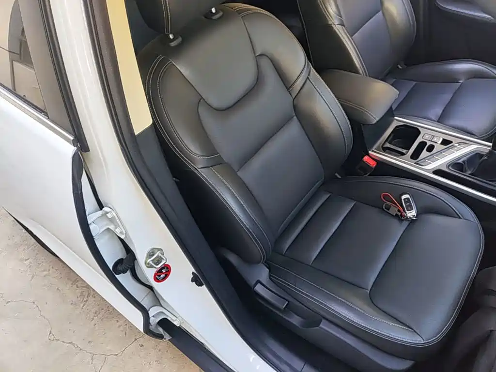 Geely Vision X6 — миниатюра 25