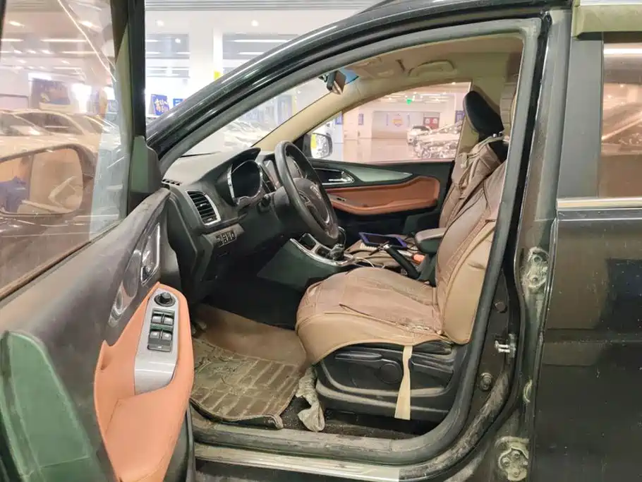 Baojun 560 — миниатюра 9