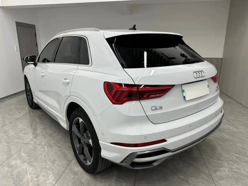 Audi Q3 — миниатюра 6