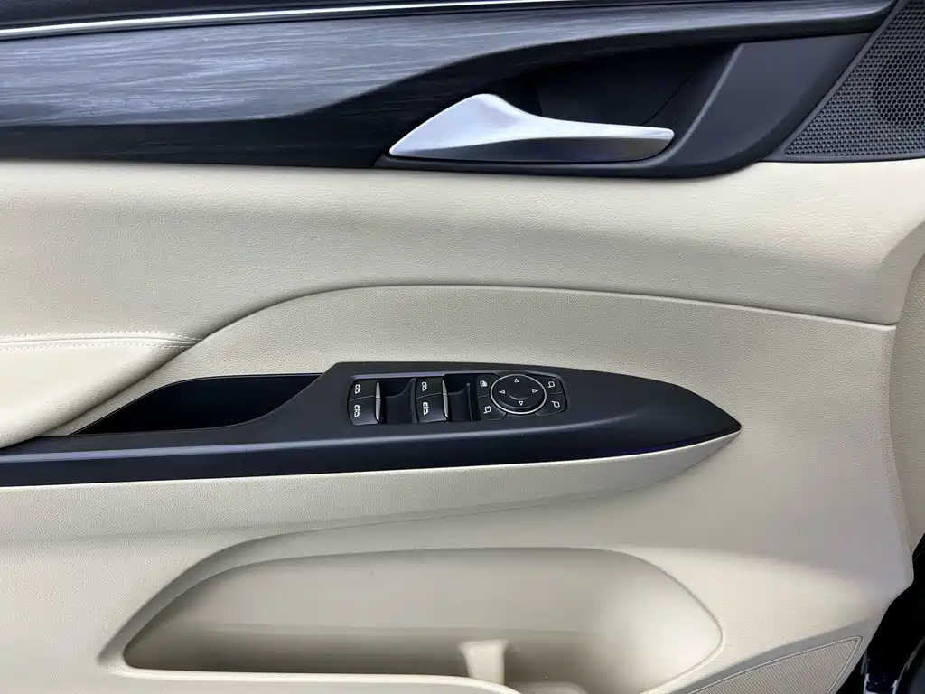 Buick GL8 2023 ES Premium