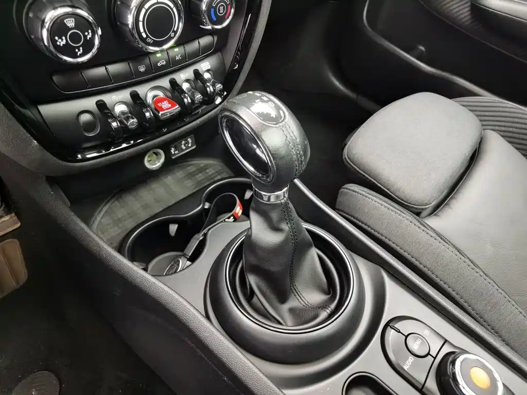 MINI Mini Clubman — миниатюра 13