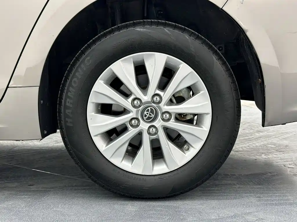 Toyota Corolla — миниатюра 28