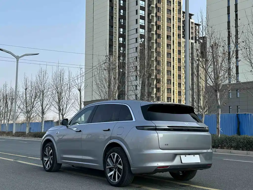 Li Auto IDEAL L7