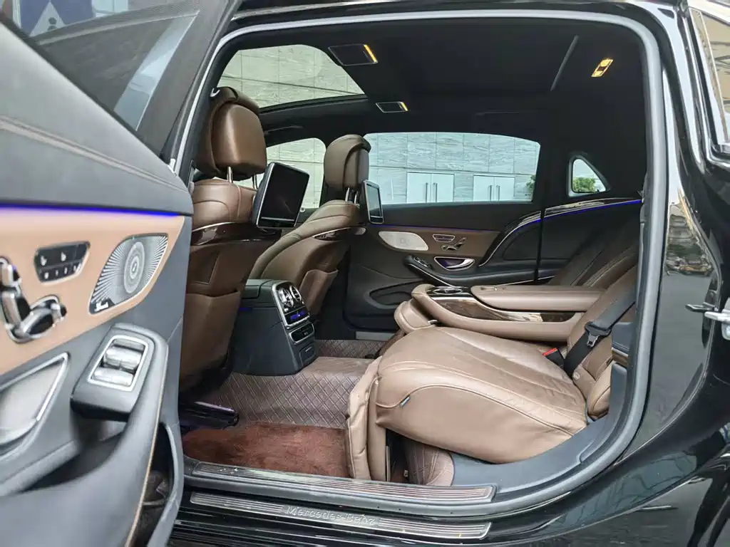 Mercedes-Benz S-Class — миниатюра 10