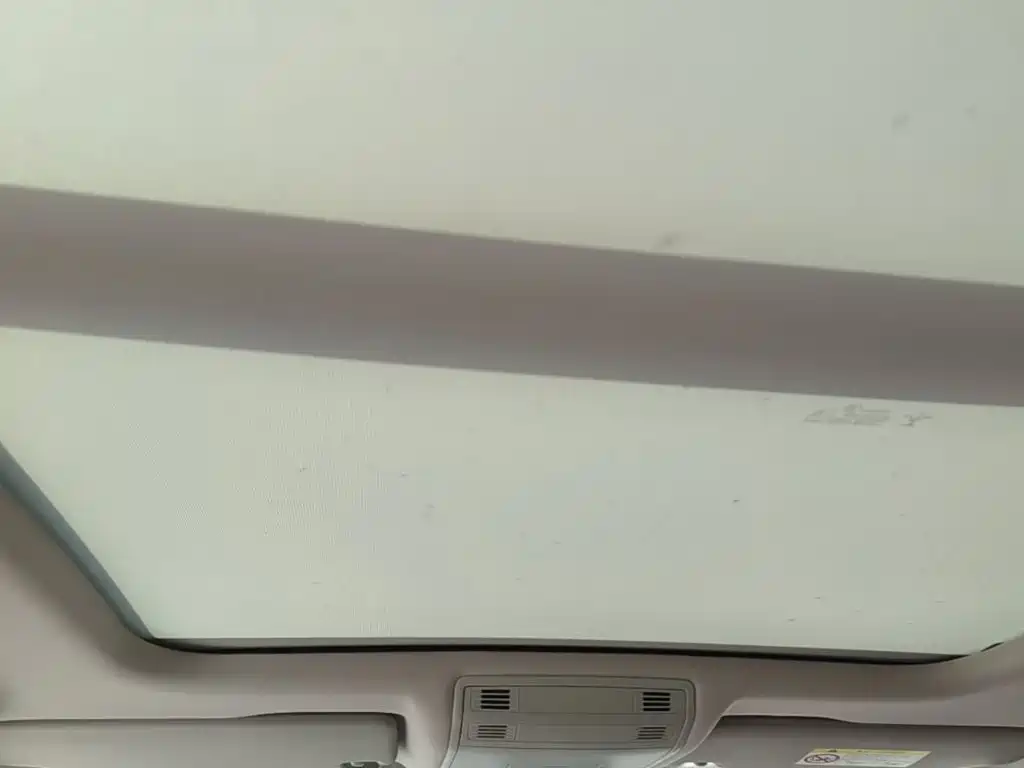 Volkswagen Sagitar — миниатюра 18