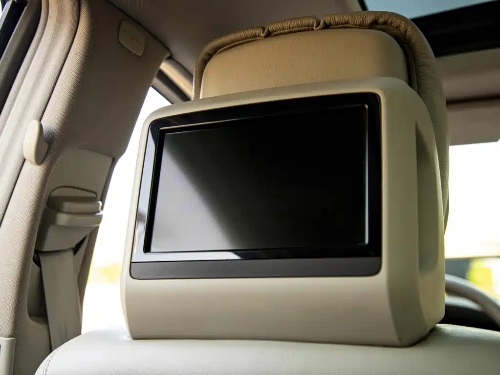 Mercedes-Benz S-Class — миниатюра 33
