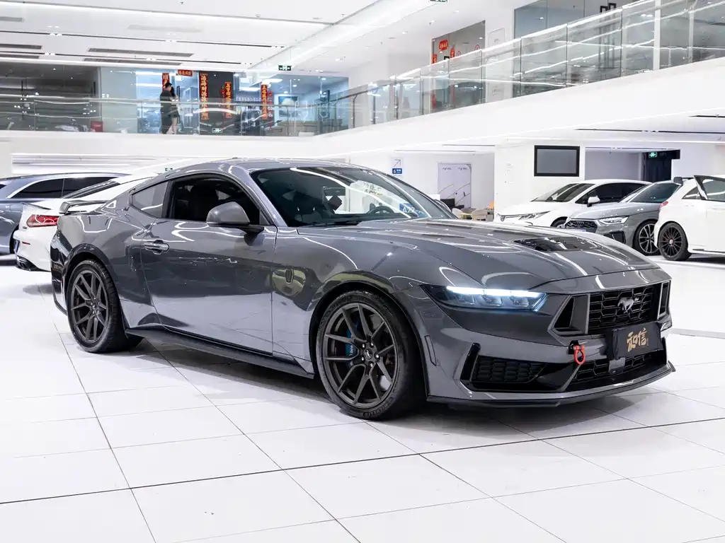 Ford Mustang — миниатюра 3