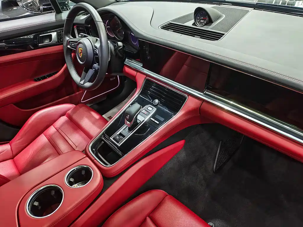 Porsche Panamera — миниатюра 6