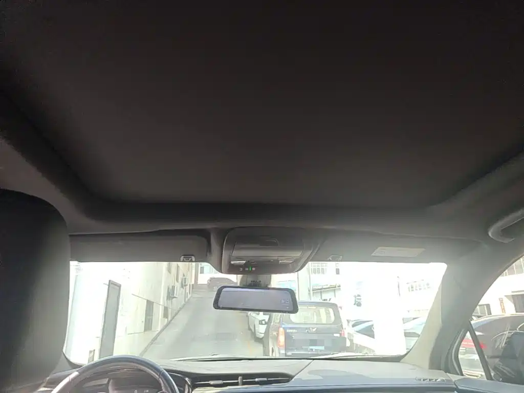 Cadillac XT5 — миниатюра 23