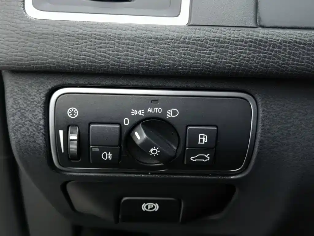 Volvo XC60 — миниатюра 21