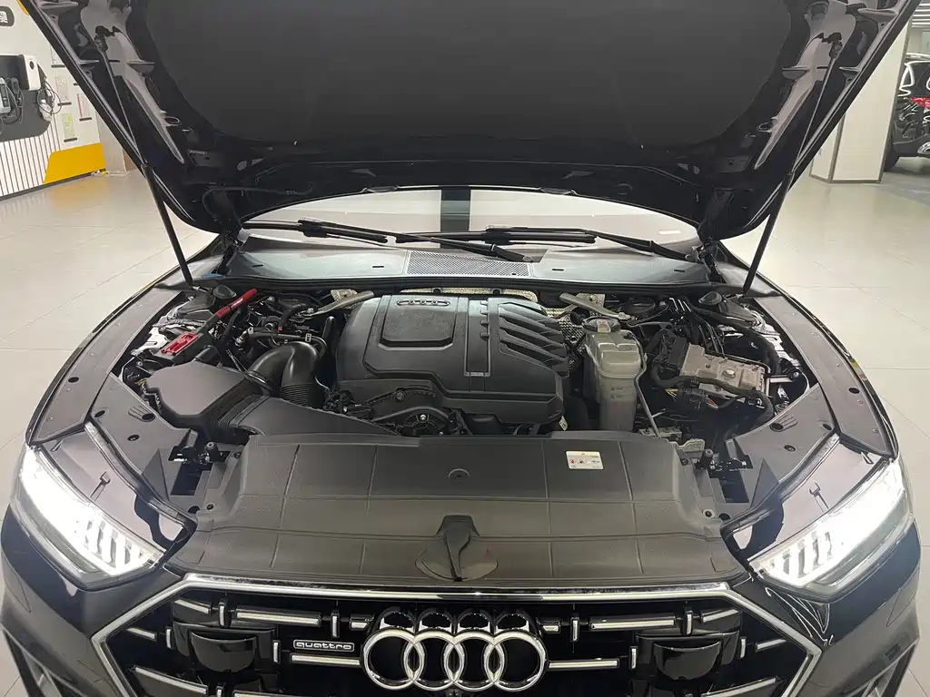 Audi A7L — миниатюра 12