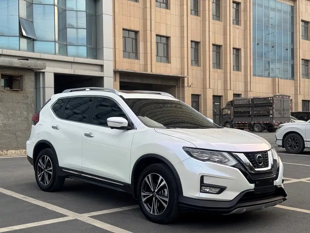 Nissan X-Trail — миниатюра 3