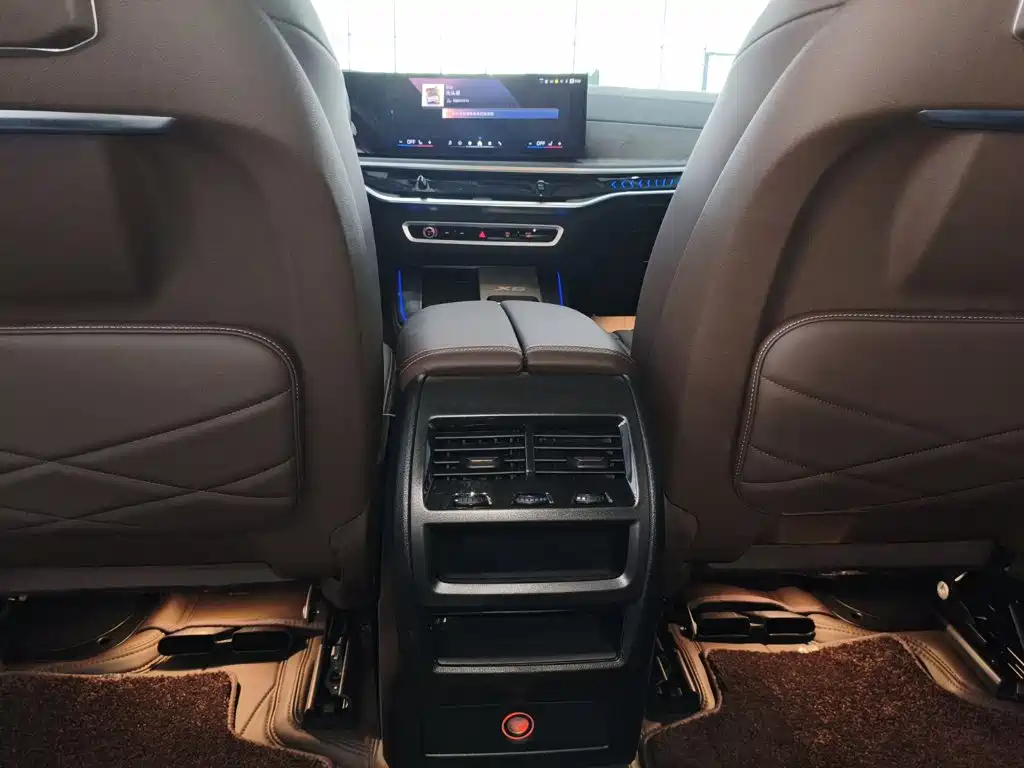 BMW X5 — миниатюра 15