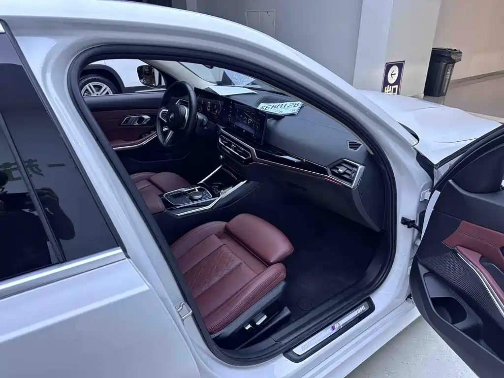 BMW 3 Series — миниатюра 10