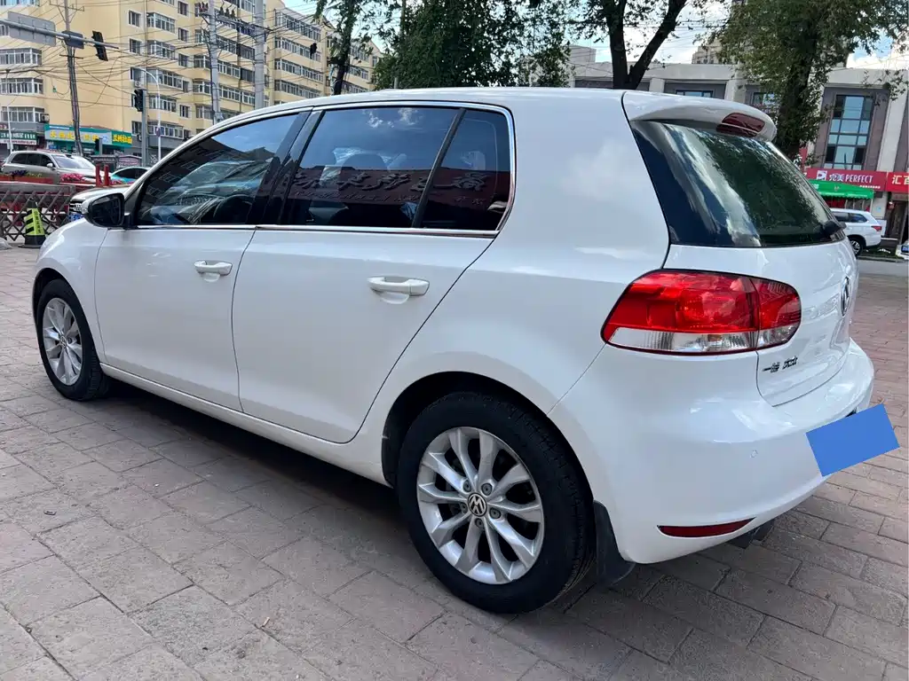 Volkswagen Golf — миниатюра 4