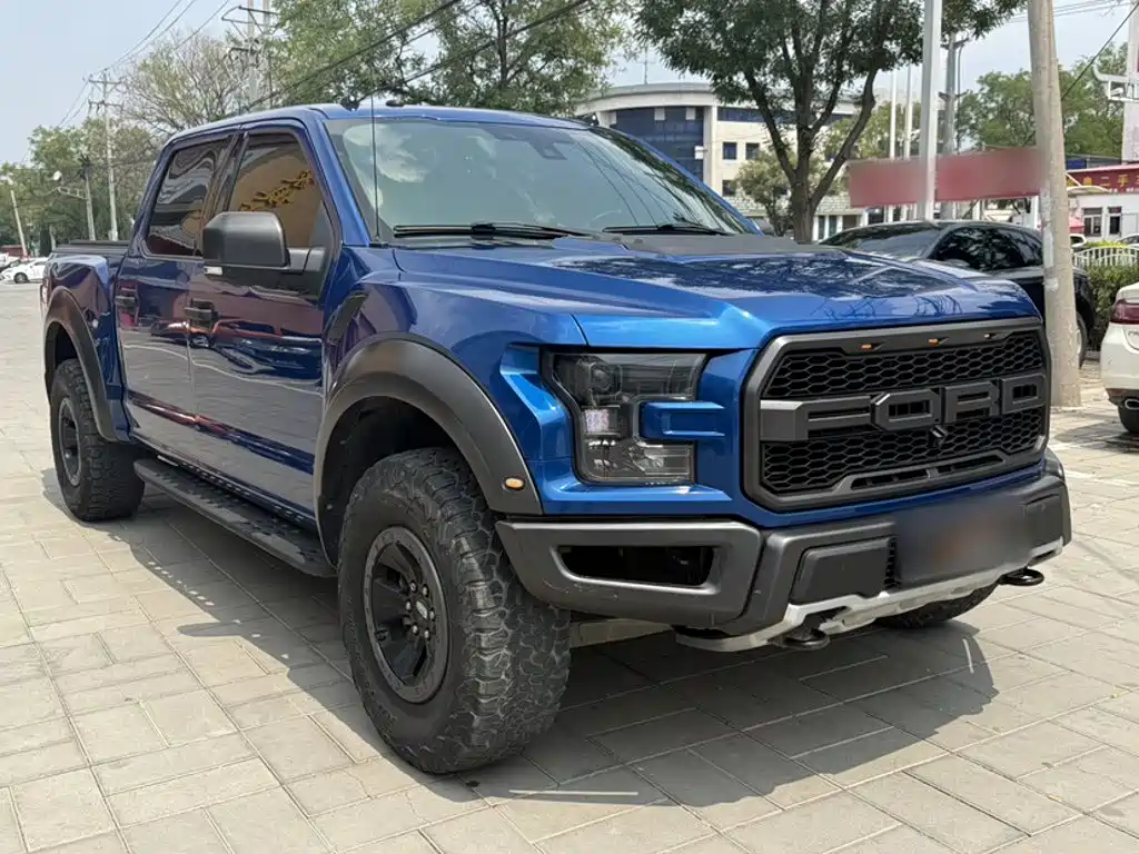 Ford F-150 Raptor — миниатюра 3