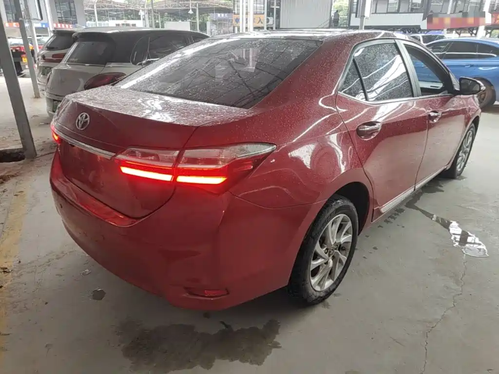 Toyota Corolla — миниатюра 7