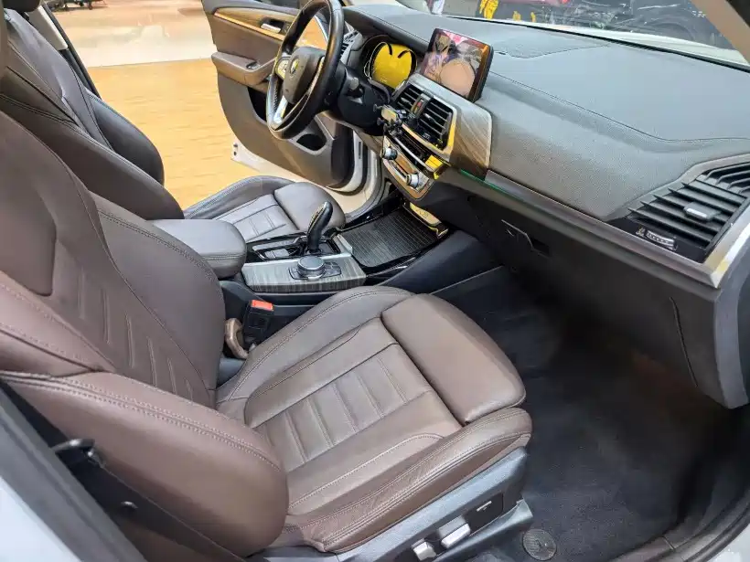 BMW X3 — миниатюра 6