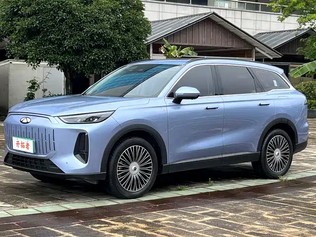 2024 Chery Tiggo 8L