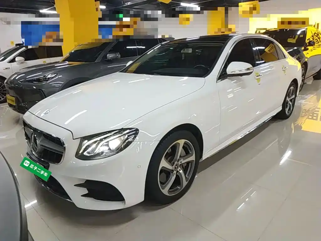 Mercedes-Benz E-Class — миниатюра 2