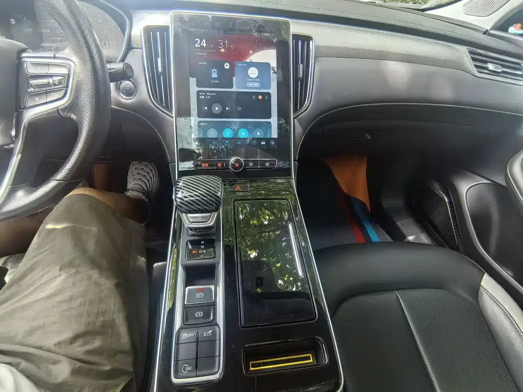 Roewe i6 MAX — миниатюра 13