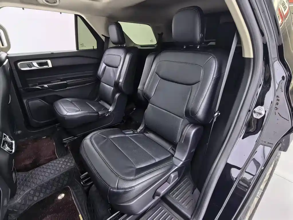 Ford Explorer — миниатюра 15
