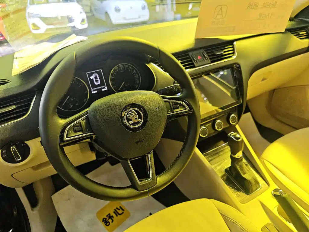 Skoda Octavia — миниатюра 5