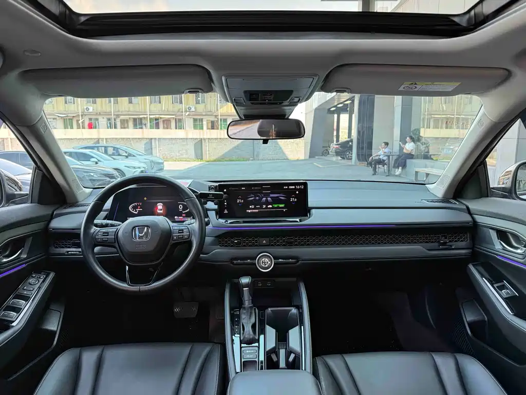 Honda Accord — миниатюра 5