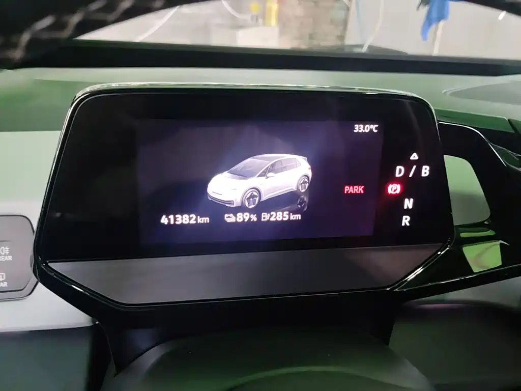 Volkswagen ID.3 — миниатюра 12