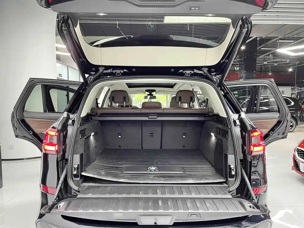 BMW X5 (Import) — миниатюра 14