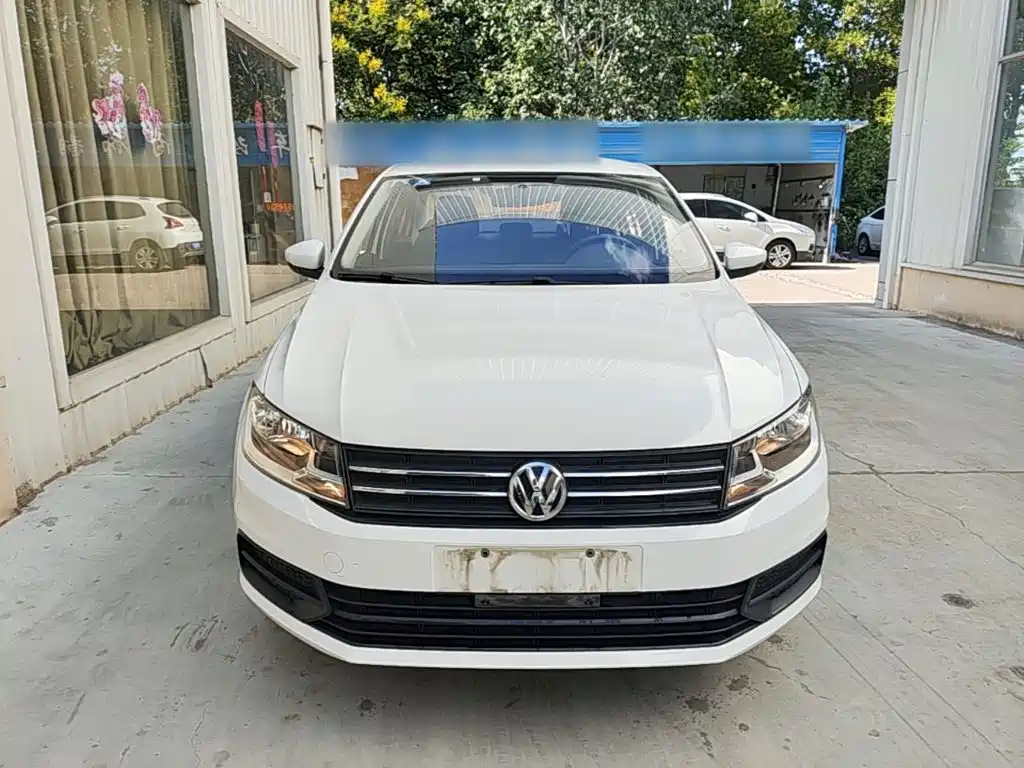 Volkswagen Santana — миниатюра 3