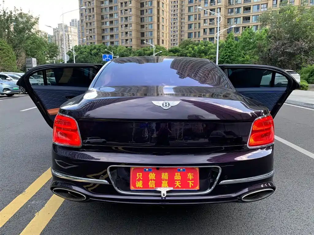 Bentley Flying Spur 6.0T 5-seat Edition, фото 5