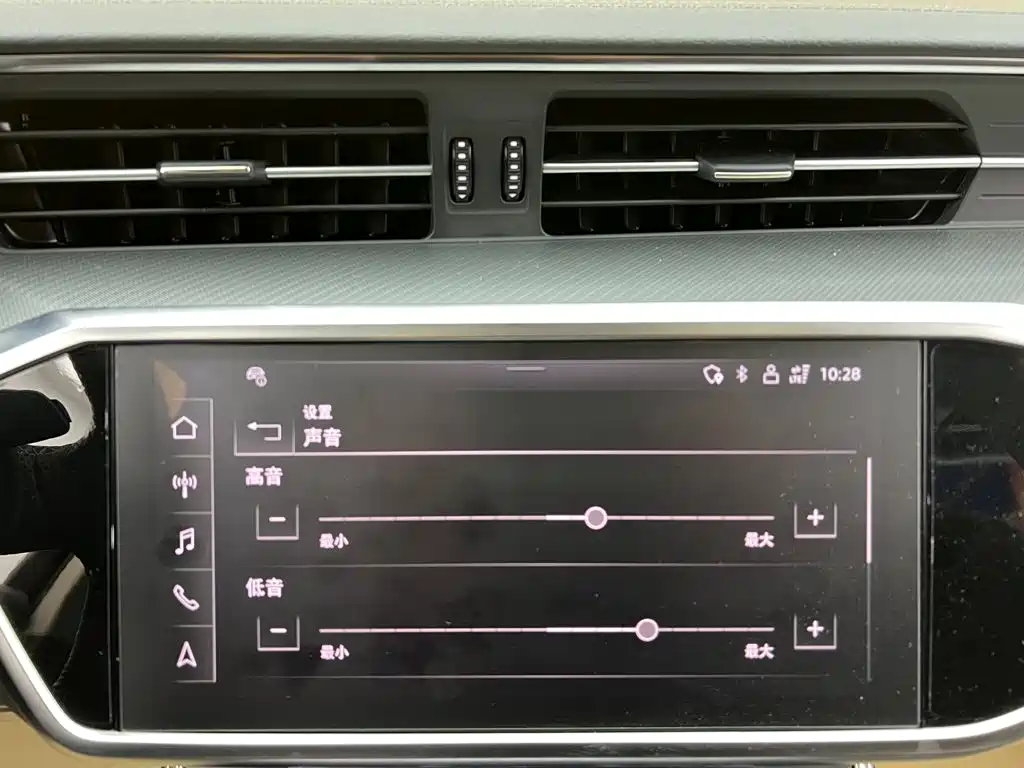 Audi A6 (Import) — миниатюра 34