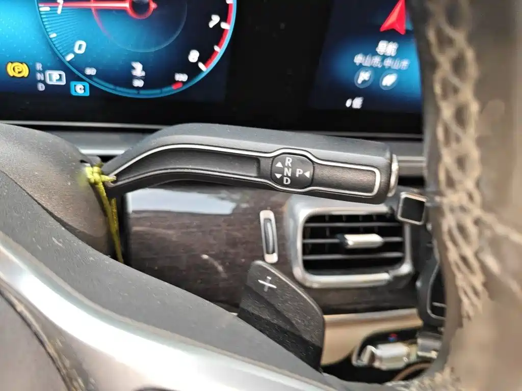 Mercedes-Benz GLE (Import) — миниатюра 7