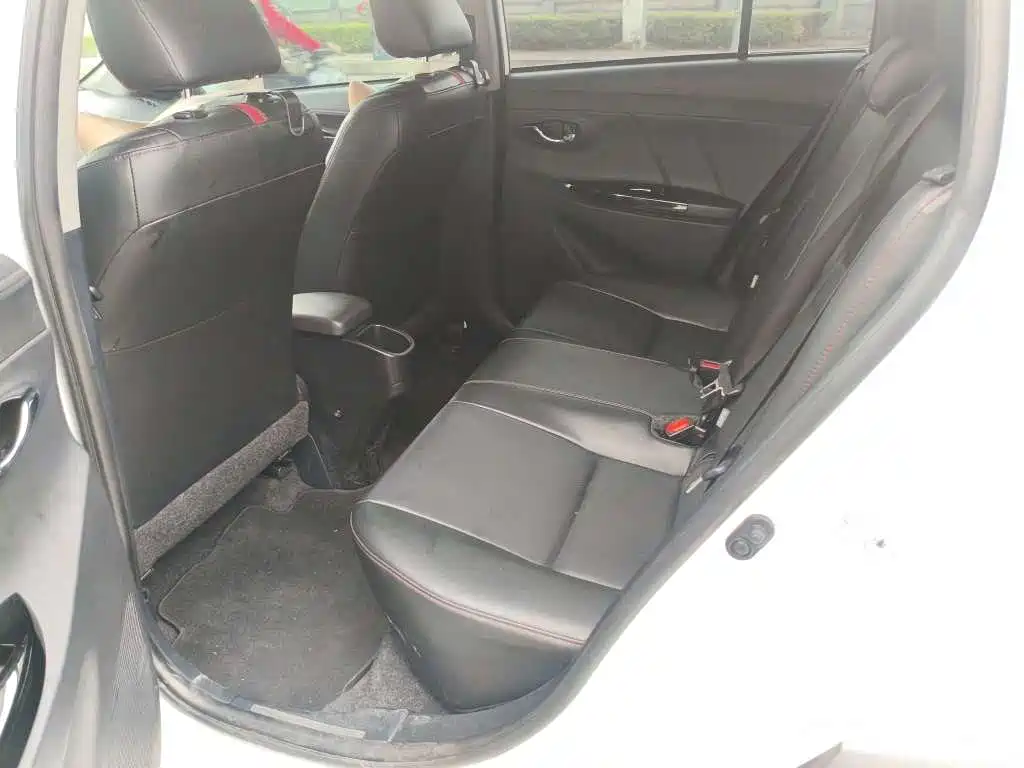 TOYOTA YARIS L ZHIXUAN