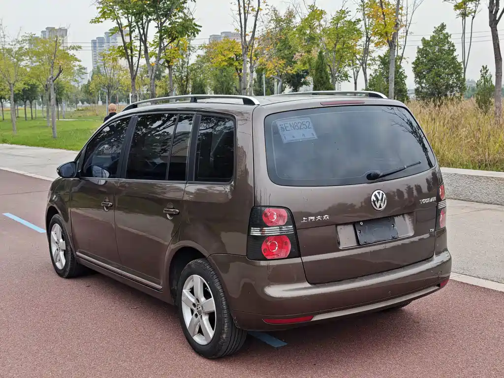 Volkswagen Touran — миниатюра 17