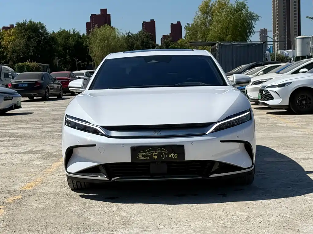 BYD Han — миниатюра 2