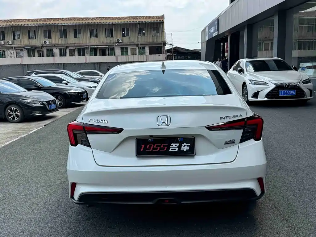 Honda Integra — миниатюра 8