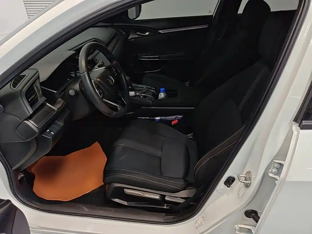 Honda Civic — миниатюра 15