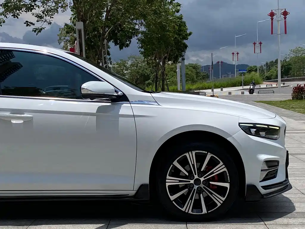 Geely Preface 2025 2.0TD