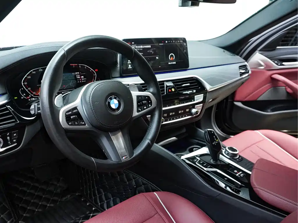 BMW 5 Series — миниатюра 9
