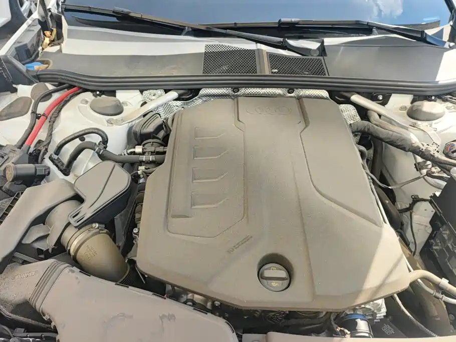 Audi A5L — миниатюра 10