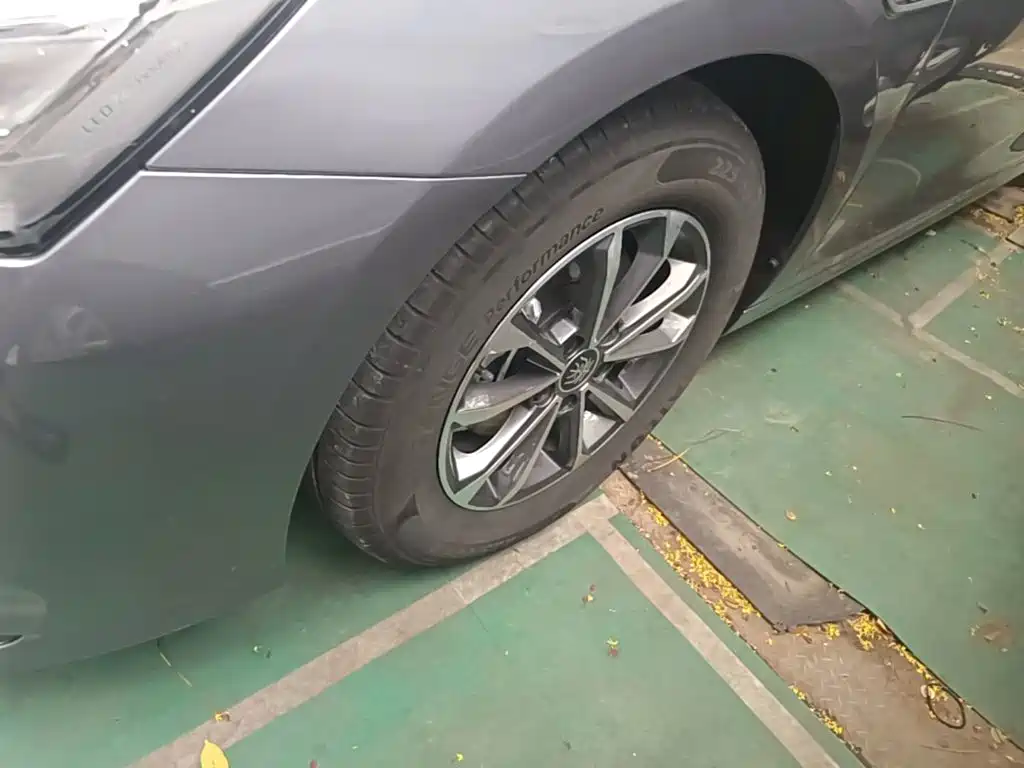 BYD Qin PLUS — миниатюра 23