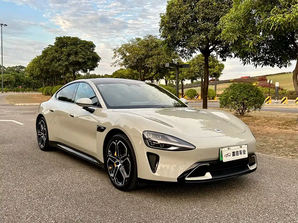 XIAOMI CAR XIAOMI SU7