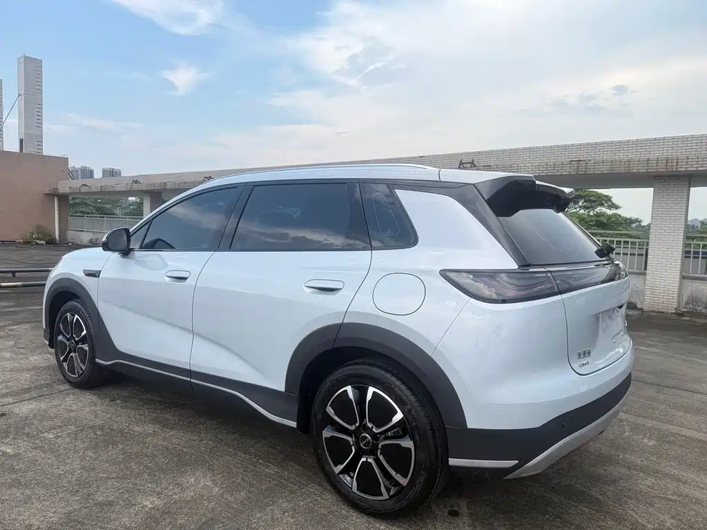 BYD Sealion 05 DM-i — миниатюра 6