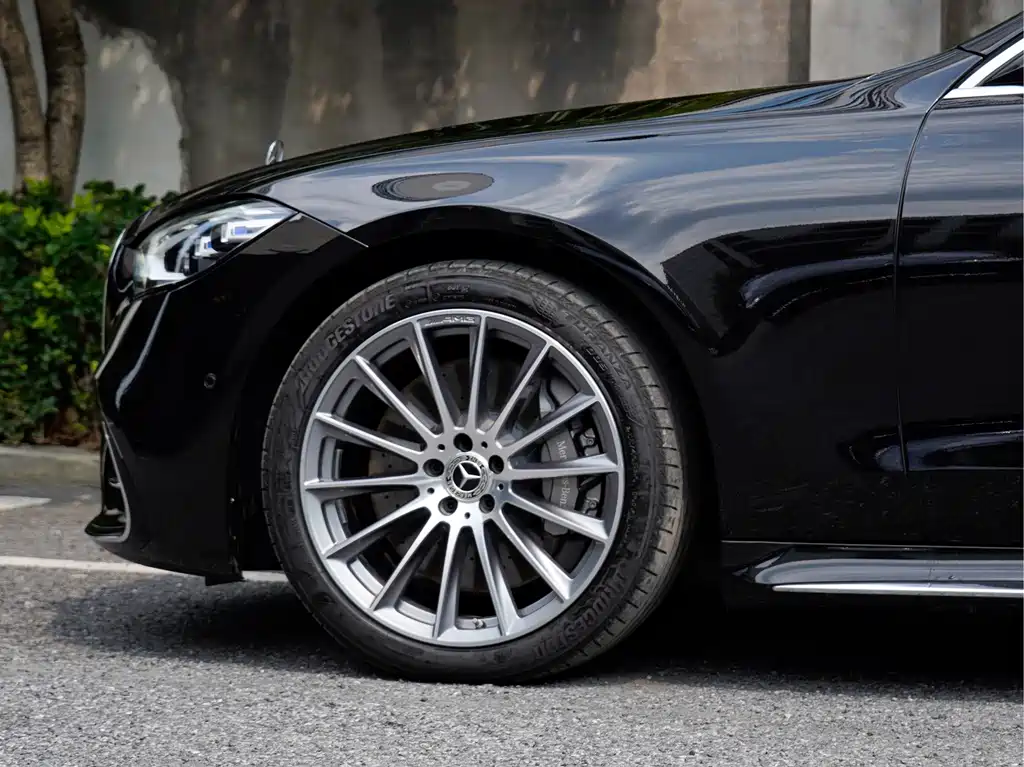Mercedes-Benz S-Class — миниатюра 8